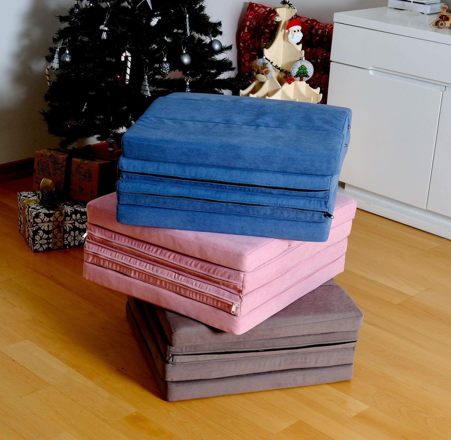 Transformable Play Mat and Couch